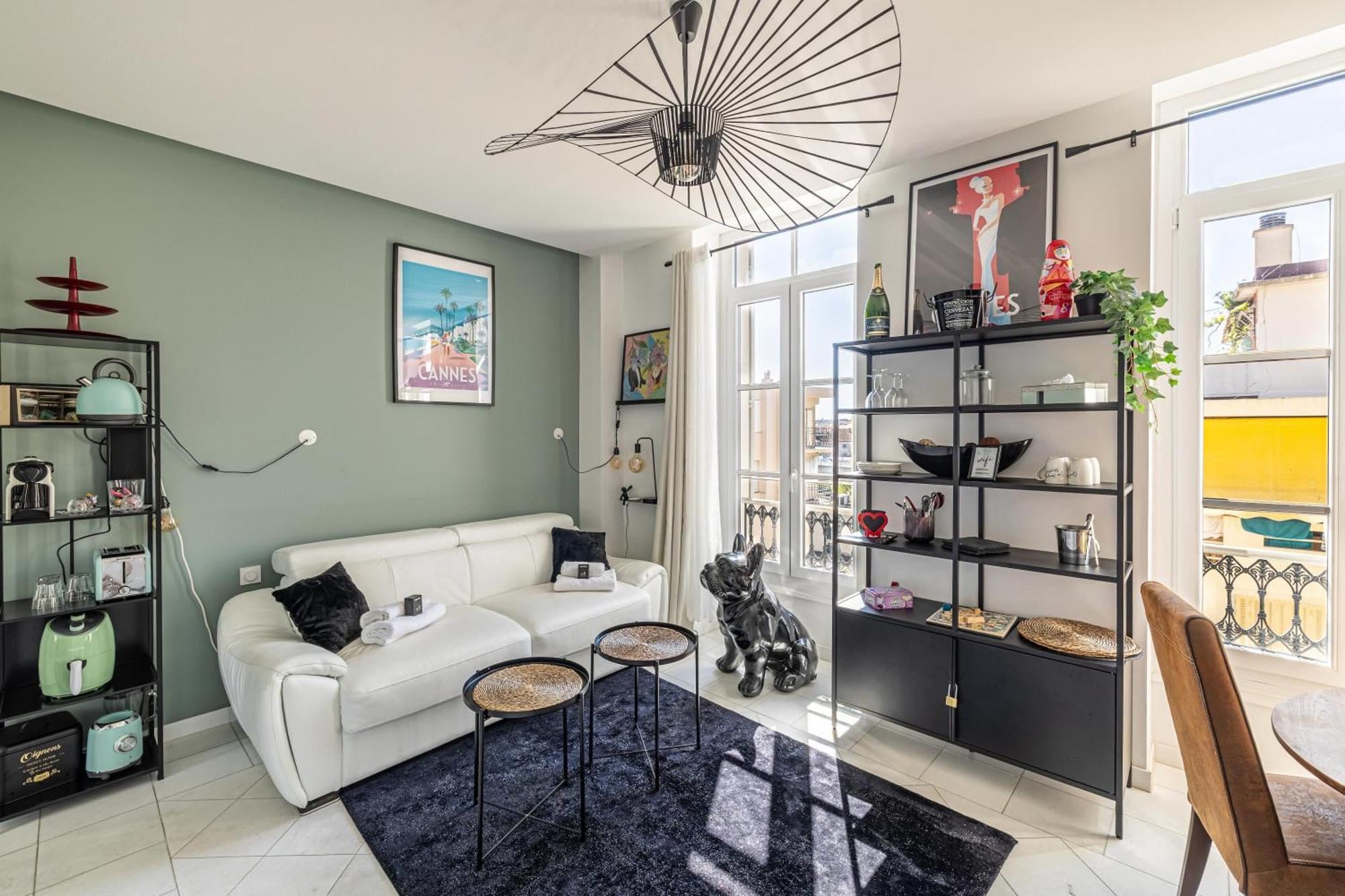 Private - Small Studio For Two At 5 Minutes From Croisette Cannes Bagian luar foto